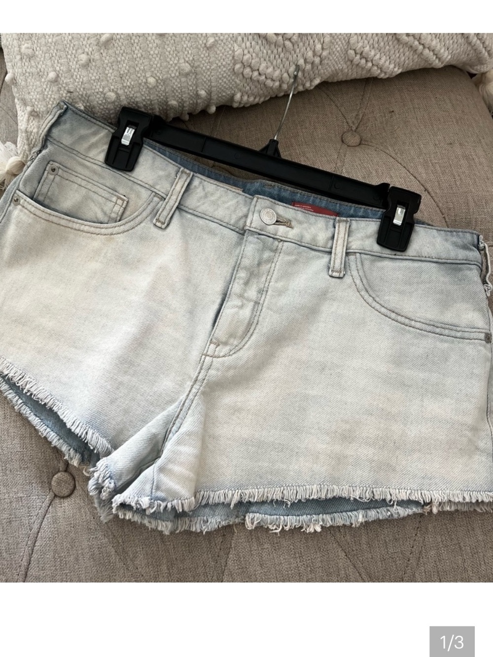 Pilcro Light Blue Frayed Hem Denim Shorts 28 worn once